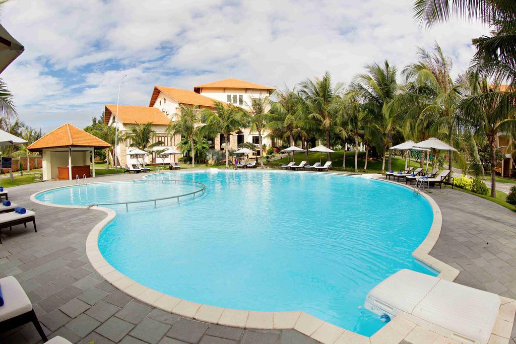Blue Bay Mui Ne Resort & Spa Phan Thiet Exterior photo